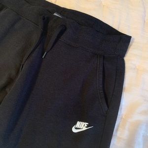 Black Nike sweats
